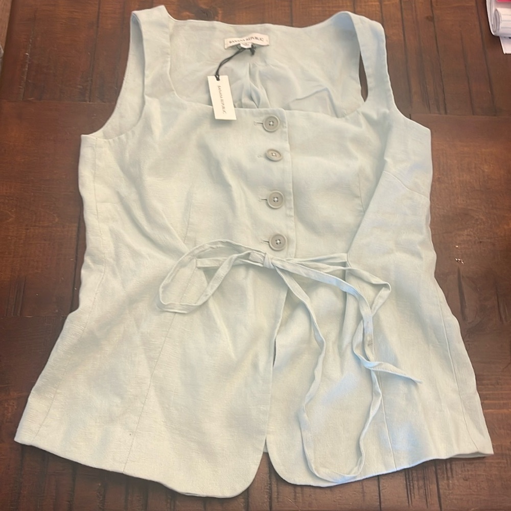 NWT Banana Republic Mint Green Linen Women’s Vest! Size 2